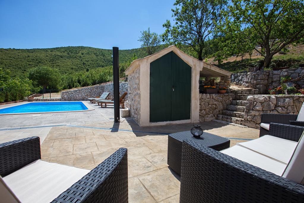 Holiday Villa Anna Primorski Dolac Luaran gambar