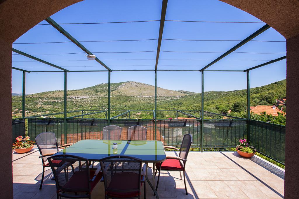 Holiday Villa Anna Primorski Dolac Luaran gambar