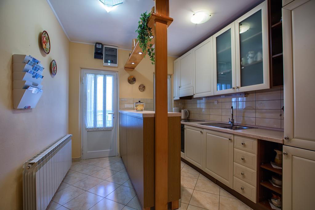 Holiday Villa Anna Primorski Dolac Luaran gambar