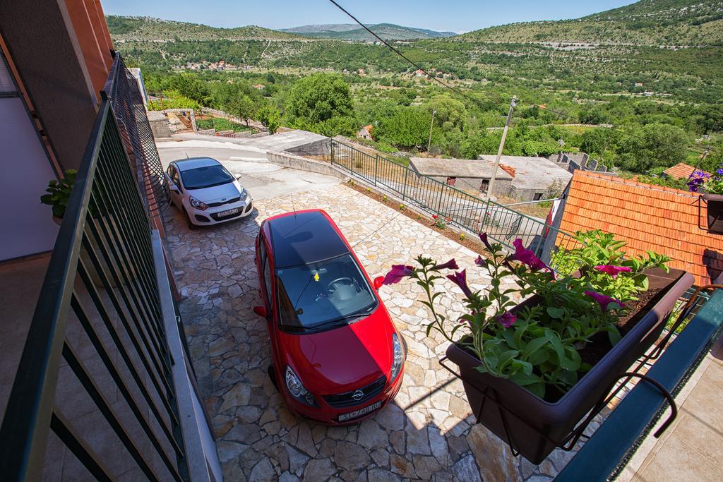 Holiday Villa Anna Primorski Dolac Luaran gambar