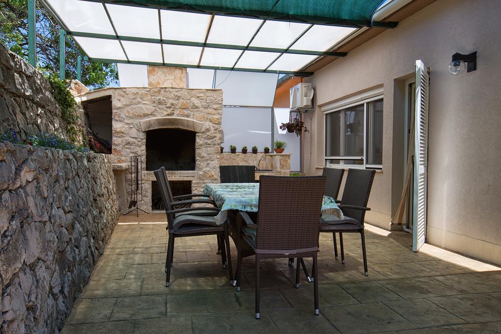 Holiday Villa Anna Primorski Dolac Luaran gambar